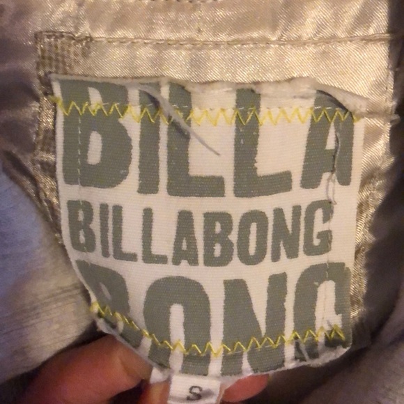 Coat - Picture 3 of 4